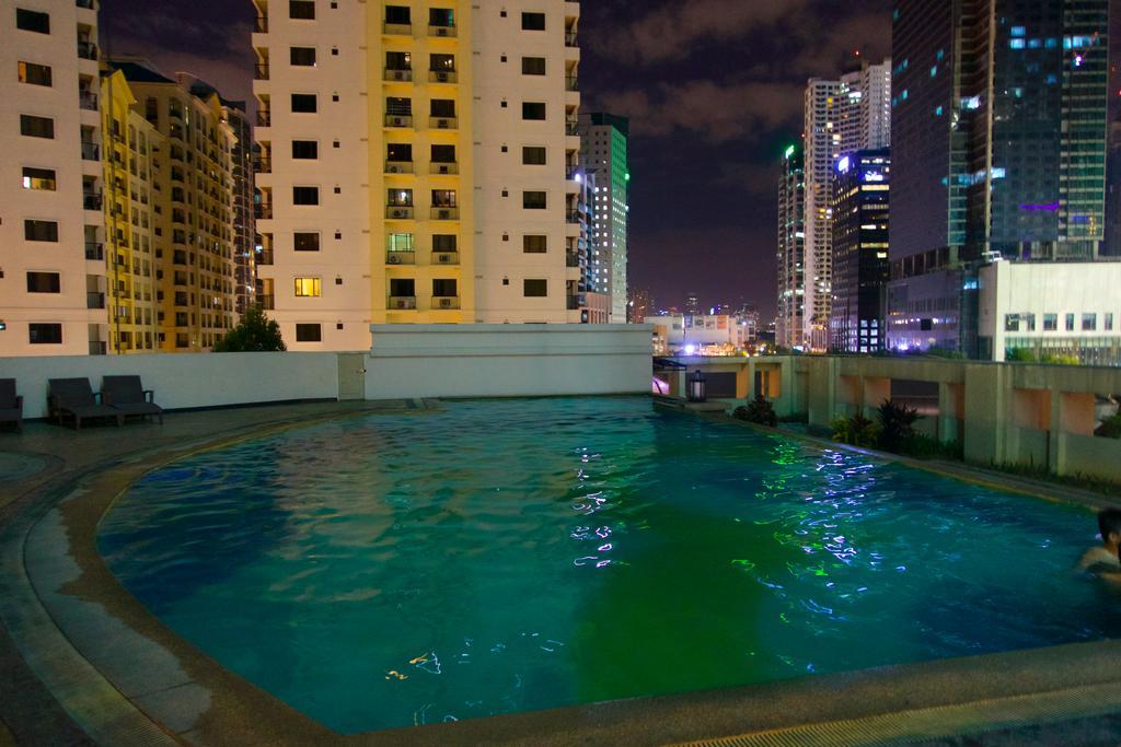 Luxury Condo At Forbeswood Parklane The Fort Bgc San Pedro Makati Quarto foto
