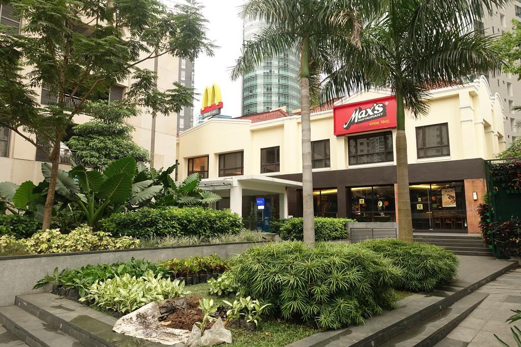 Luxury Condo At Forbeswood Parklane The Fort Bgc San Pedro Makati Exterior foto