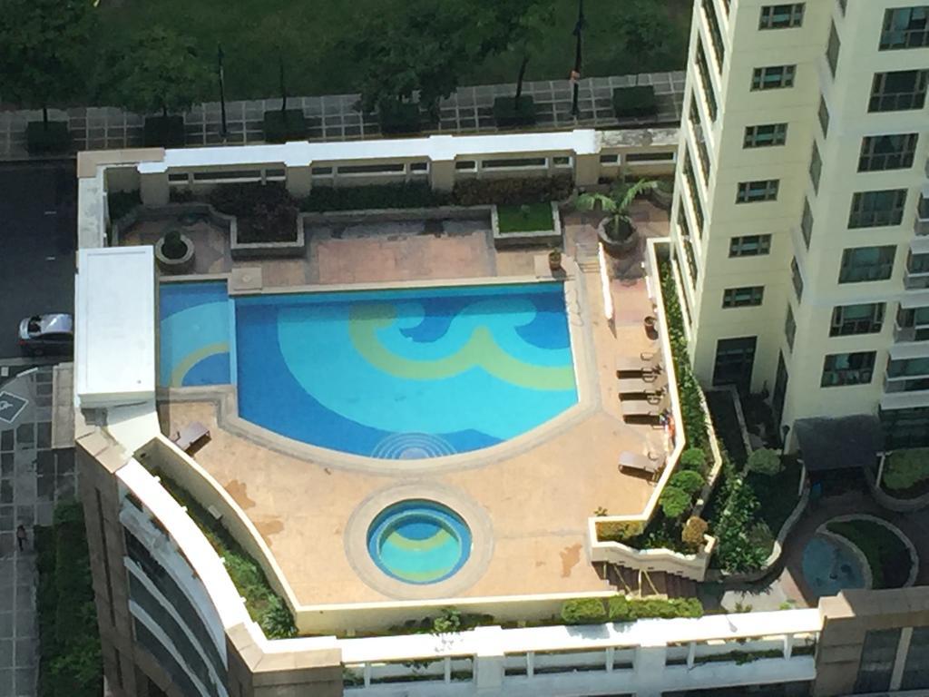 Luxury Condo At Forbeswood Parklane The Fort Bgc San Pedro Makati Exterior foto